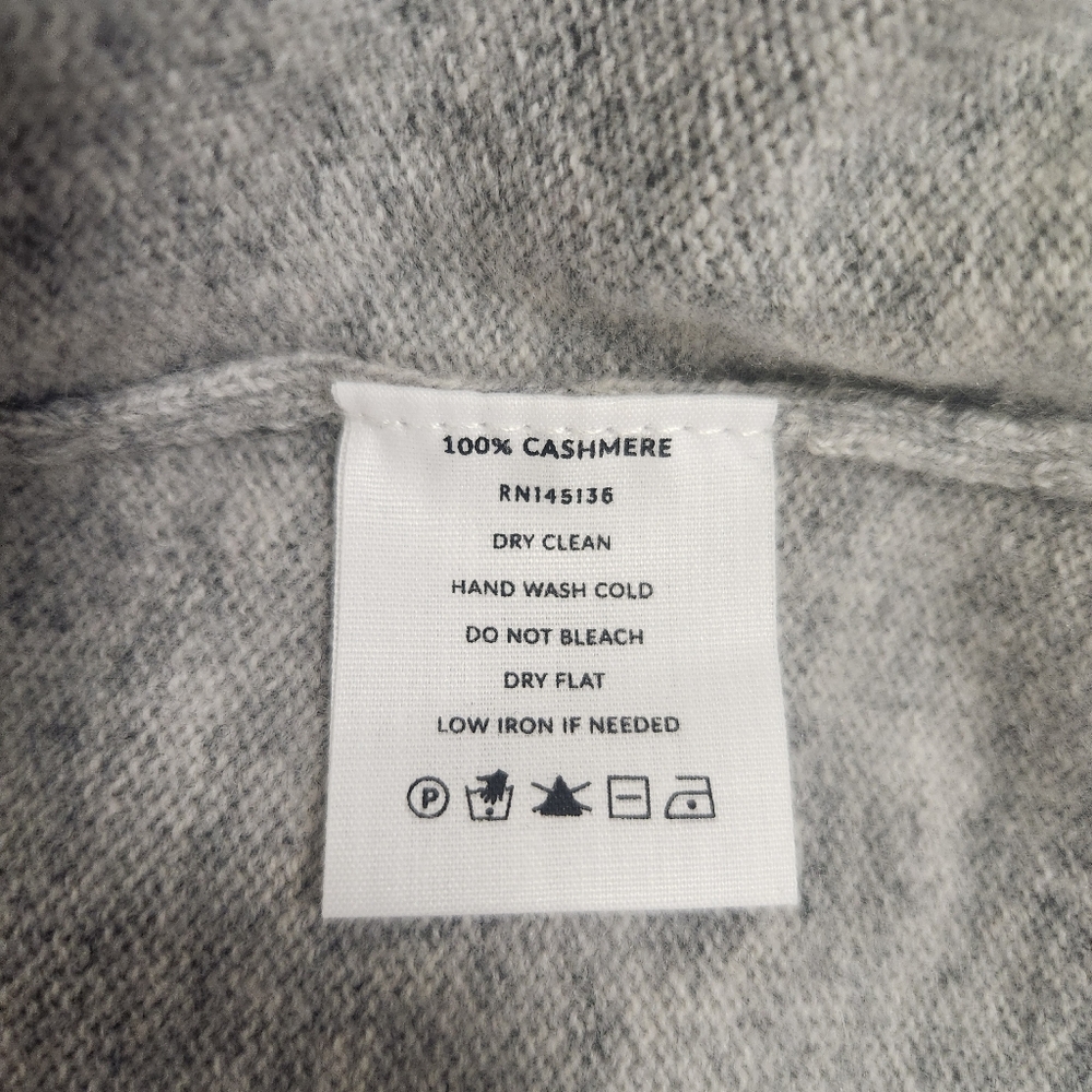 Soft By Naadam 100% Cashmere Gray Long Sleeve Pullover Sweater Size L. - Picture 5 of 5